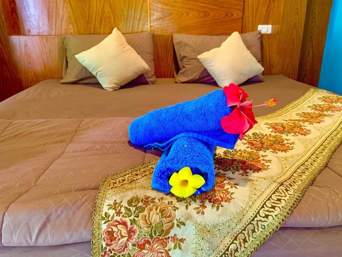 Ko LantaLantacoconutgardenbungalowアパートメント エクステリア 写真